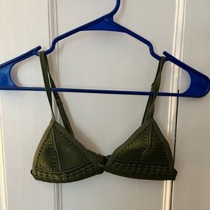 Triangl bikini top